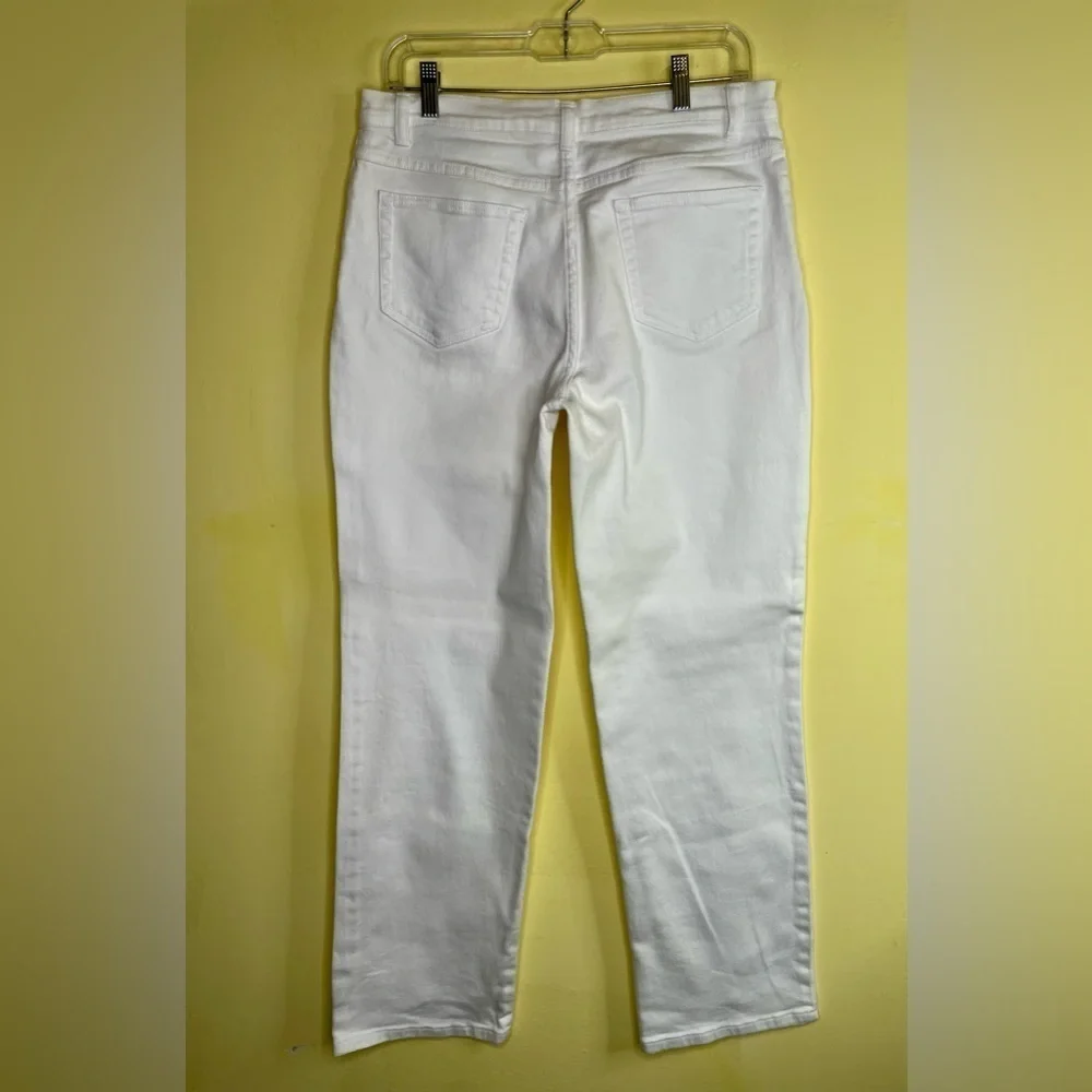 Style & Co White Easy Style Jeans Size 8 - Picture 2 of 7